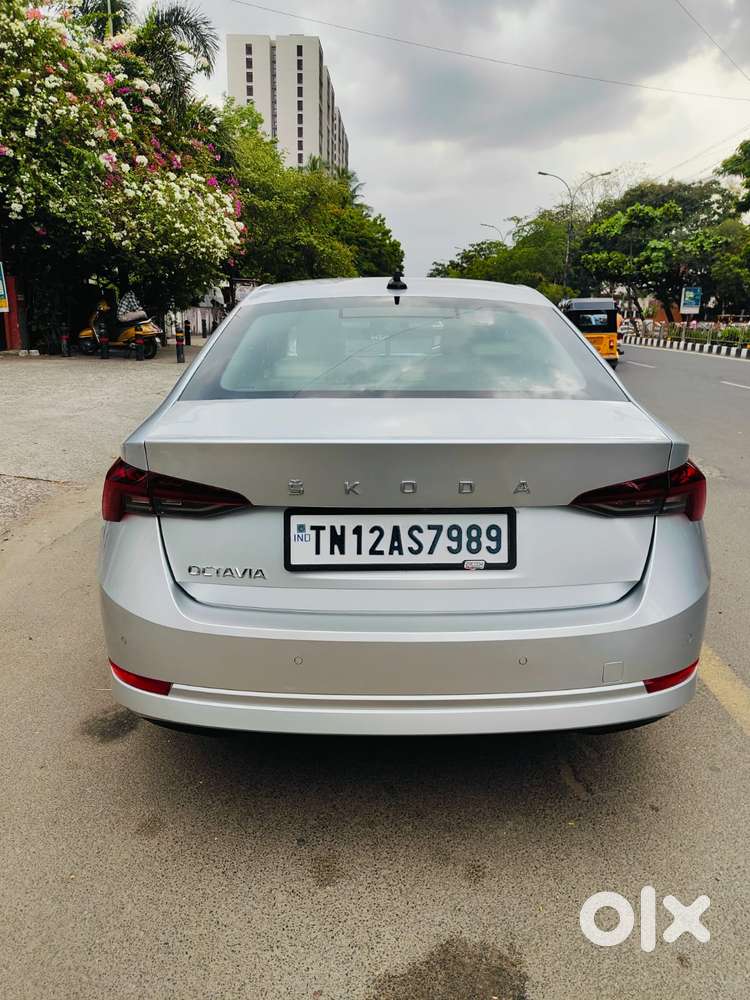 Skoda Octavia 2.0 L K Tsi At, 2021, Petrol