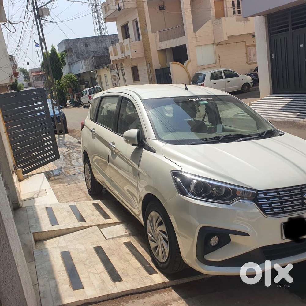 Maruti Ertiga Hybrid 2021