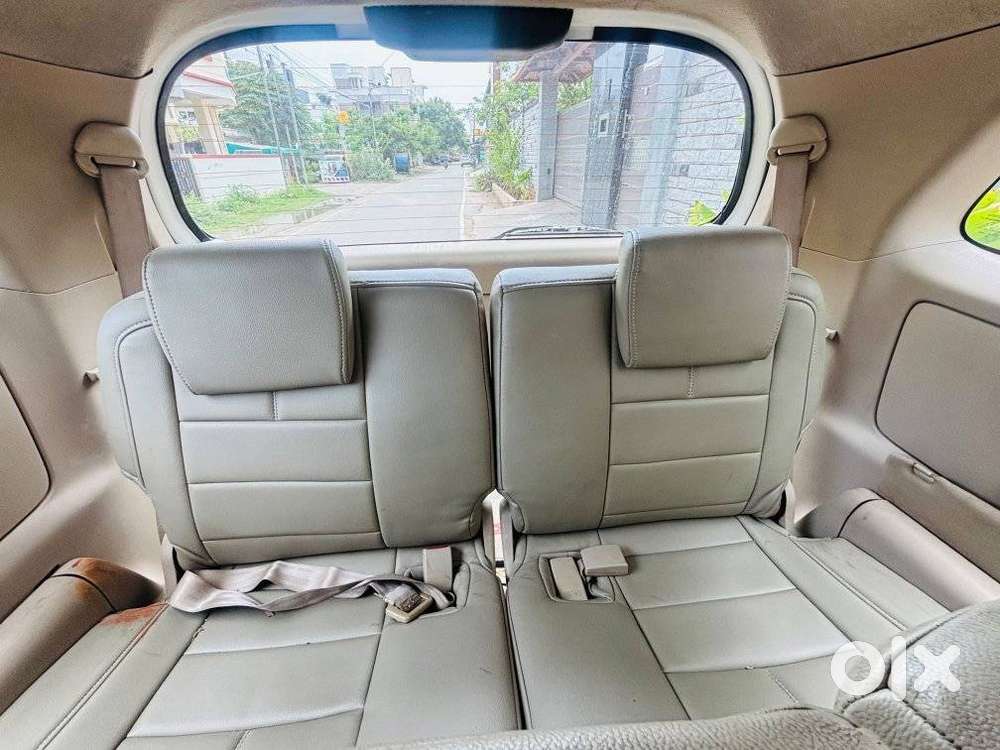 Toyota Innova 2.5 V 7 Str, 2008, Diesel