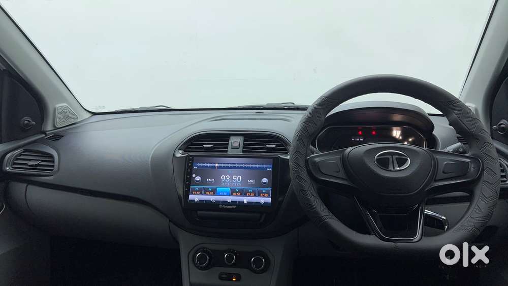 Tata Tiago Xe, 2024, Petrol