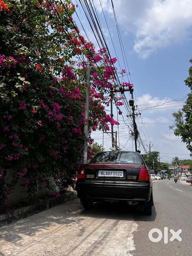 Maruti Suzuki Esteem 1995