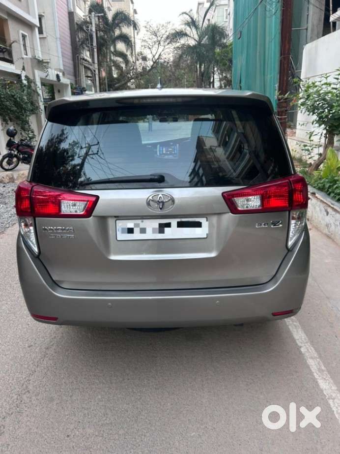 Toyota Innova Crysta 2.8z Automatic, 2017, Diesel