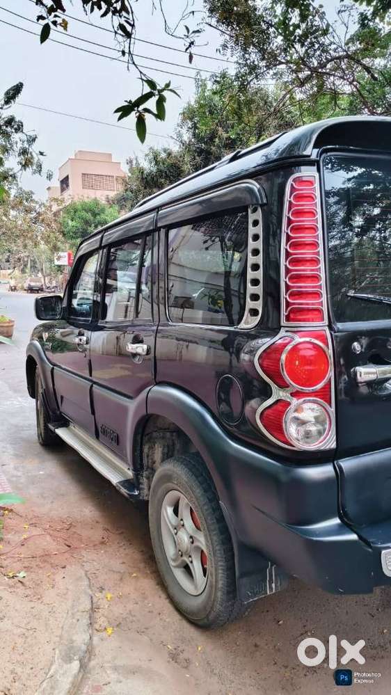 Mahindra Scorpio S4 7 Seater, 2010, Diesel