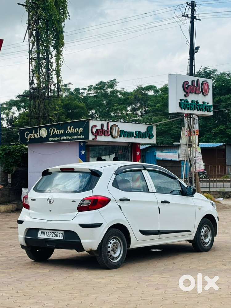 Tata Tiago 1.2 Revotron Xm, 2018, Petrol