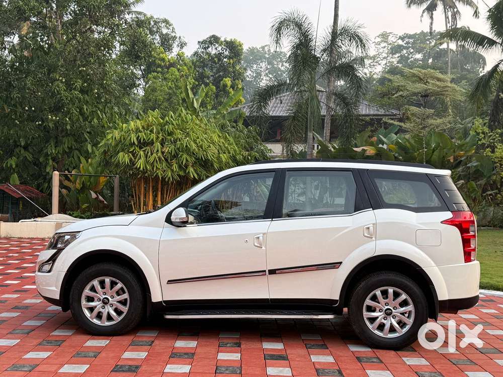 Mahindra Xuv500 W10 At, 2016, Diesel