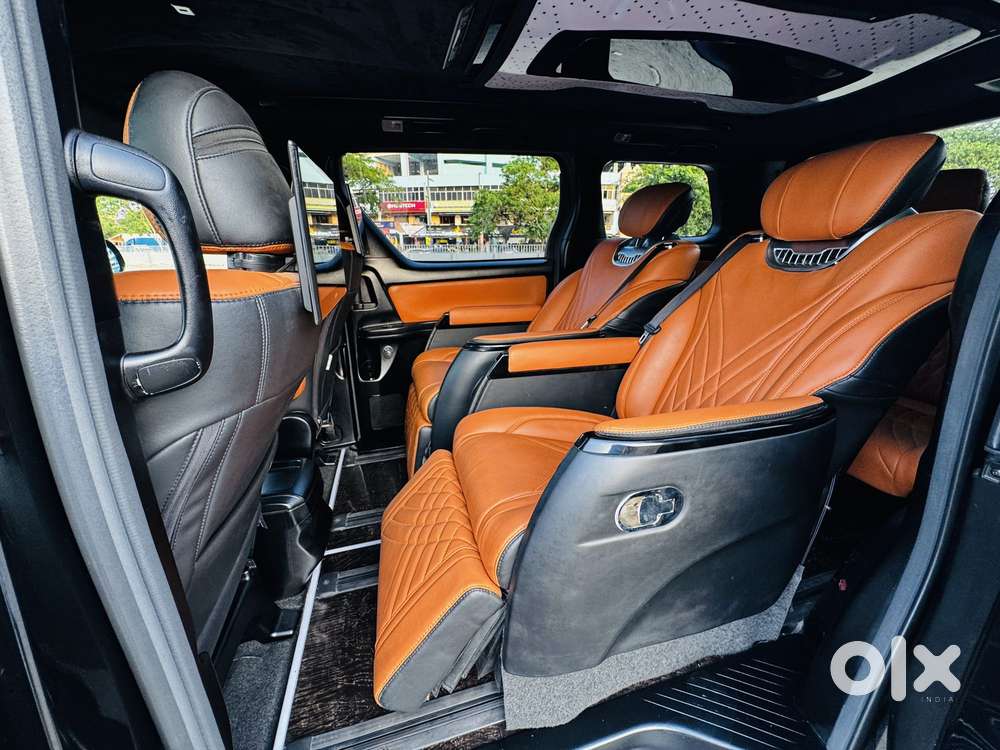 Toyota Alphard 3.0 V6, 2010, Petrol