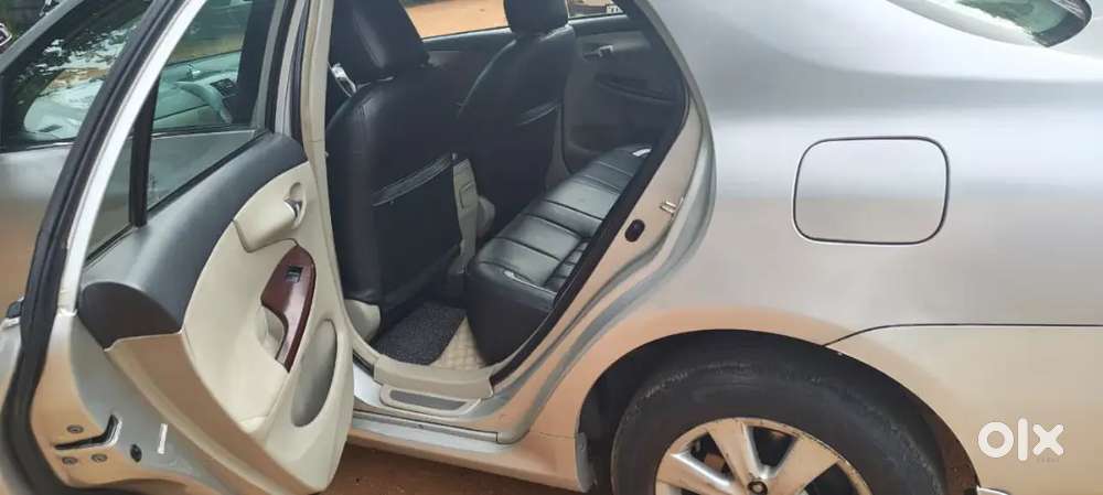 Toyota Corolla Altis 2011 Variant Diesel Manual