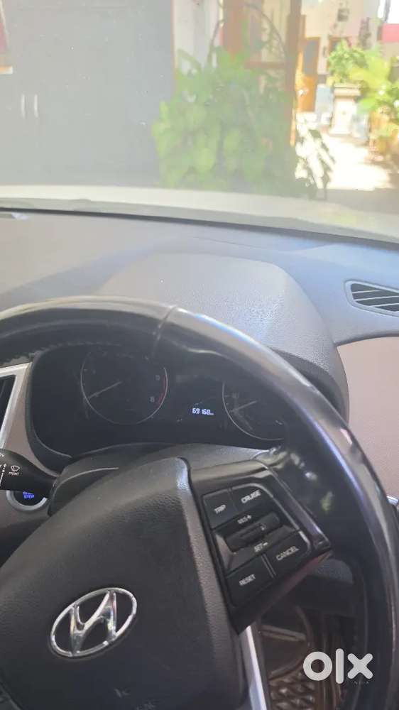 Creta Single Owner(army Officer) Excellent Condition. White Colour