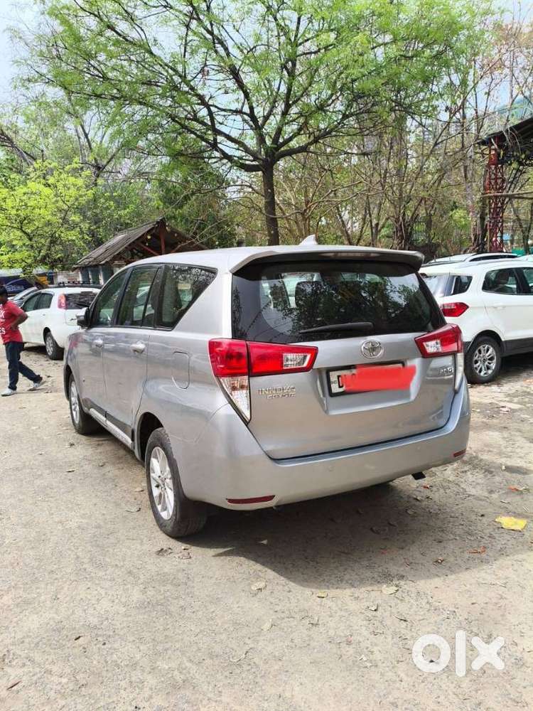 Toyota Innova Crysta 2.8 Gx At, 2017, Diesel