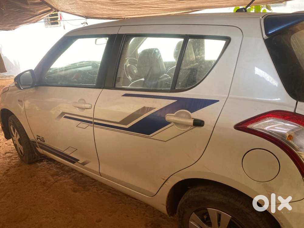 Maruti Suzuki Swift 2013 Diesel 124000 Km Driven