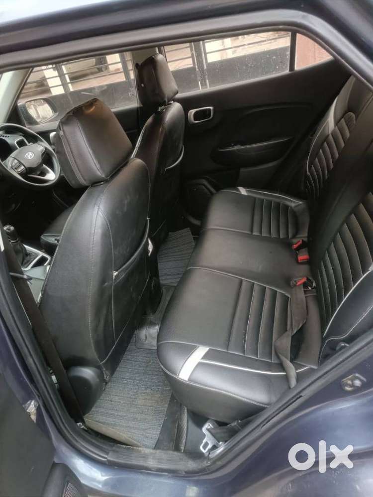 Hyundai Venue 1.2 S Plus, 2020, Petrol