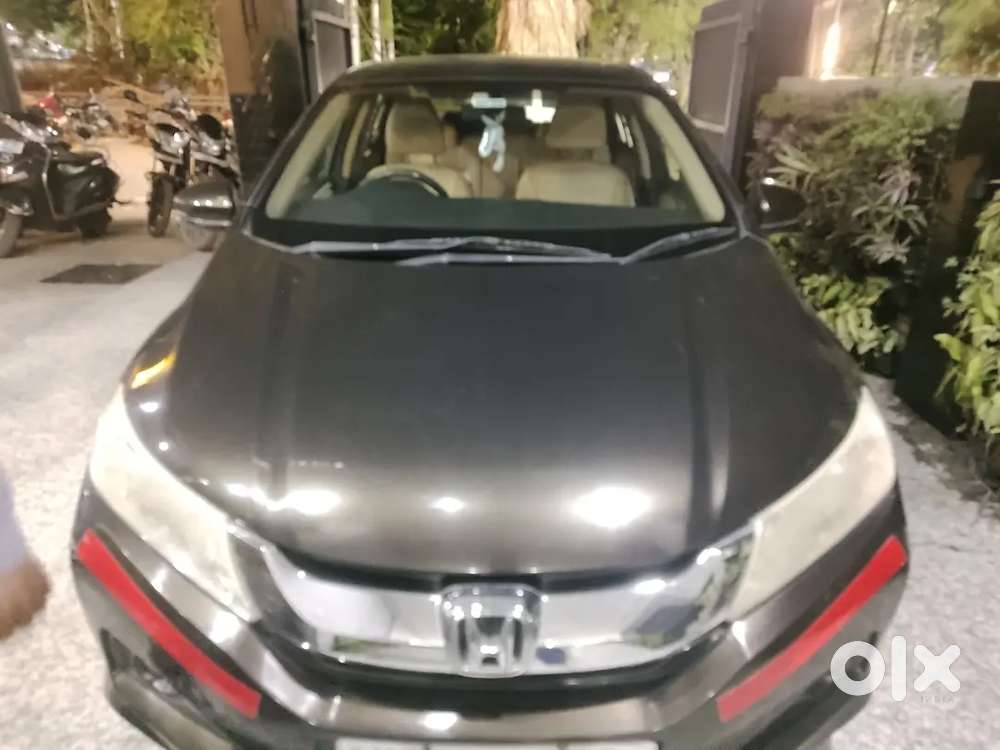 Car Bechna Hai
