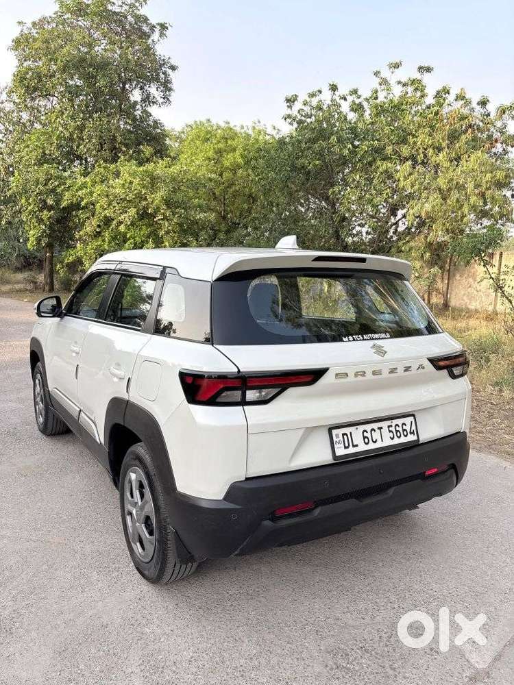 Maruti Suzuki Brezza 1.5 Lxi Cng, 2024, Petrol
