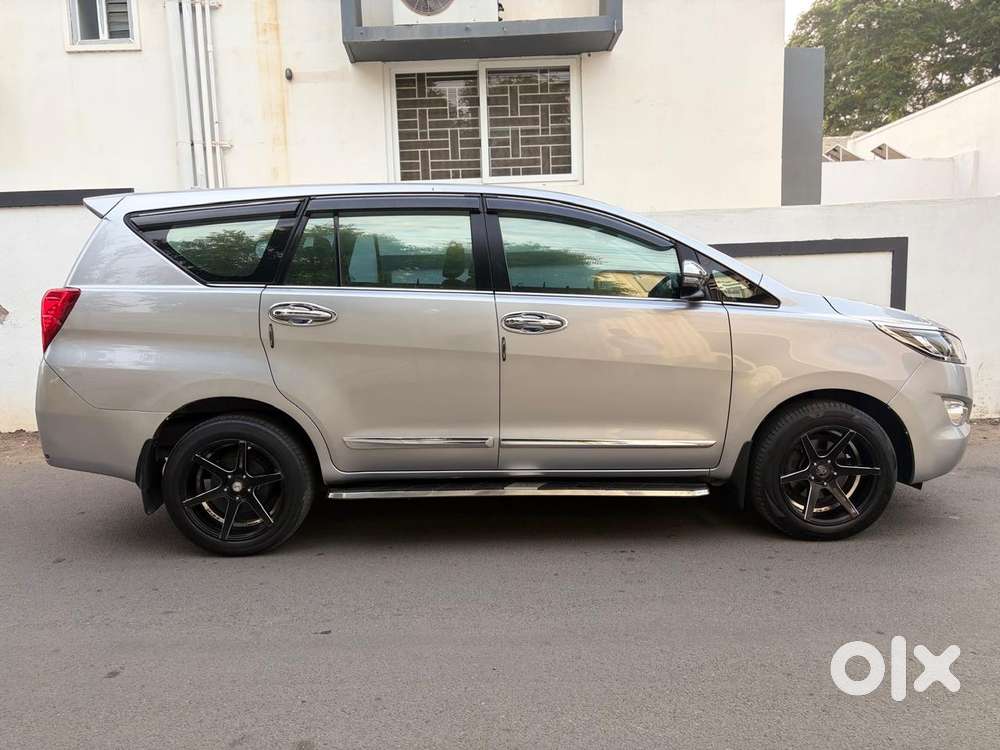 Toyota Innova Crysta 2.4 V 7 Str, 2018, Diesel