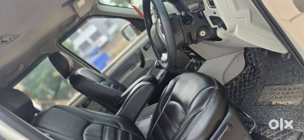 Mahindra Scorpio S10 8 Seater, 2016, Diesel