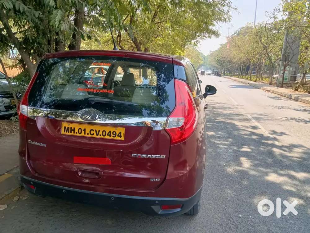 Mahindra Marazzo M8 2018