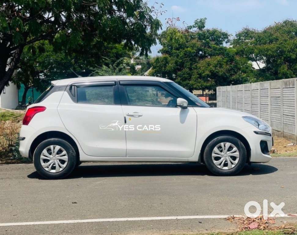 Maruti Suzuki Swift Vxi + Manual, 2020, Petrol