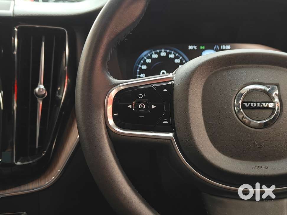 Volvo Xc60 D5 Inscription, 2021, Diesel