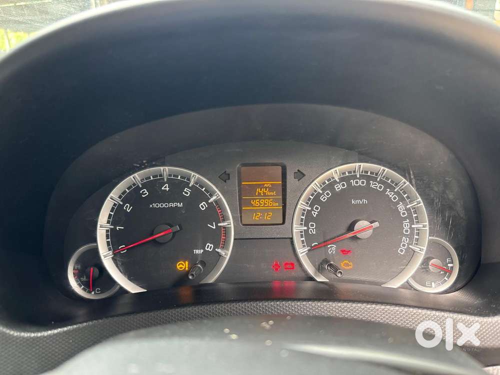 Maruti Suzuki Swift Vxi + Manual, 2012, Petrol