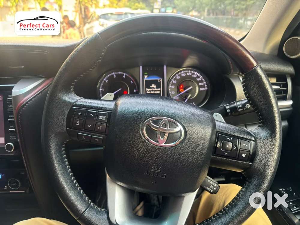 Toyota Fortuner Legender, 2021, Diesel