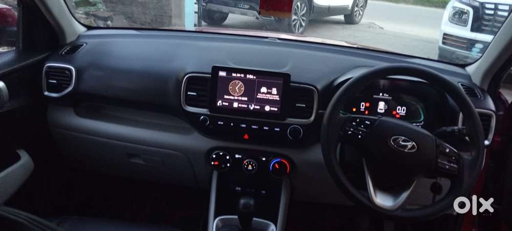 Hyundai Venue 1.2 S Plus, 2022, Petrol