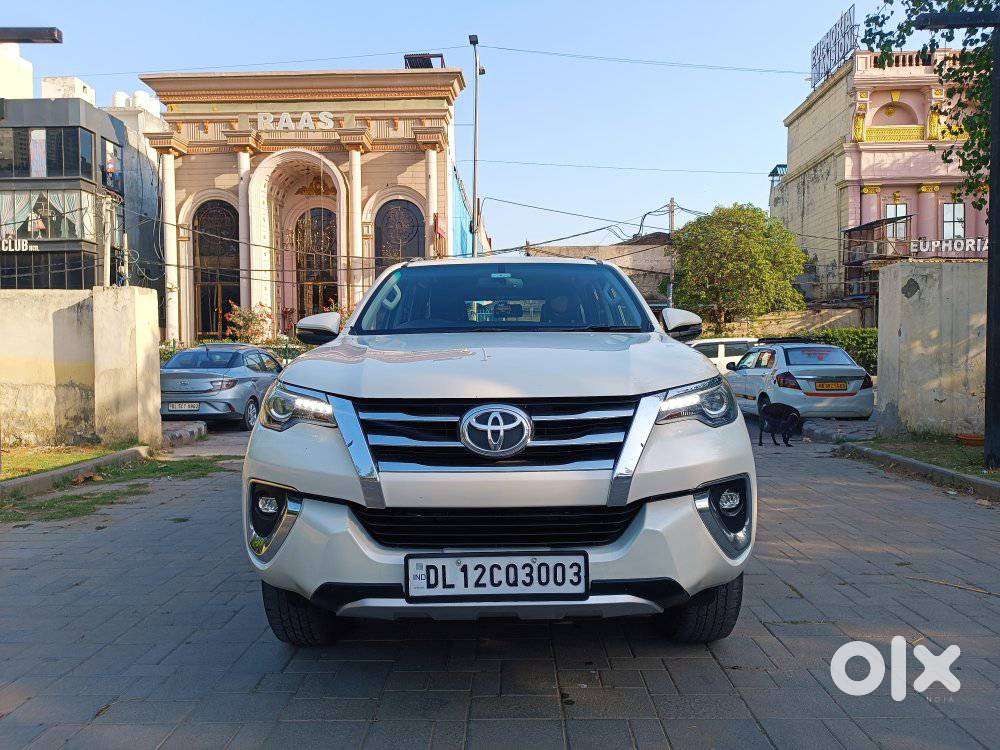 Toyota Fortuner 4x2 At 2.8 Diesel, 2018, Diesel