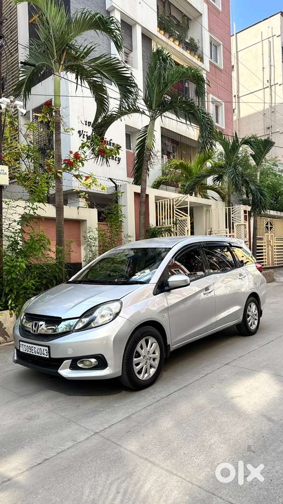Honda Mobilio 1.5 V I-dtec Diesel 2015