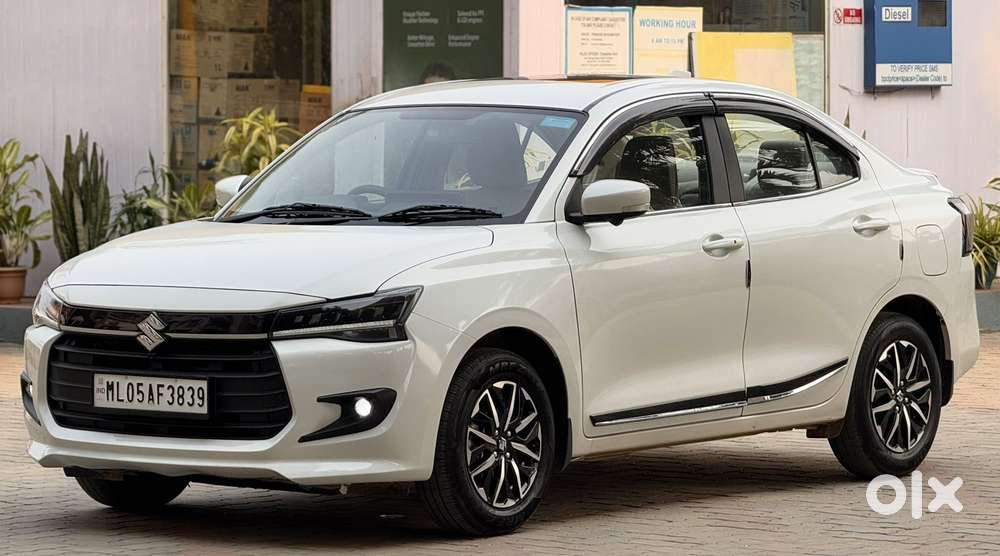Maruti Suzuki Swift Dzire Zxi + Mt, 2025, Petrol