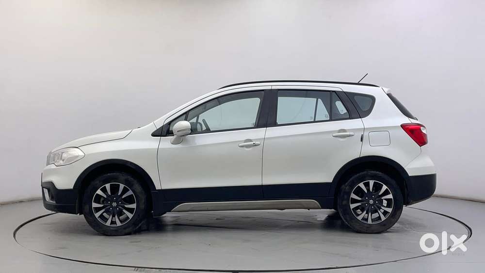Maruti Suzuki S-cross 1.5 Zeta At, 2021, Petrol