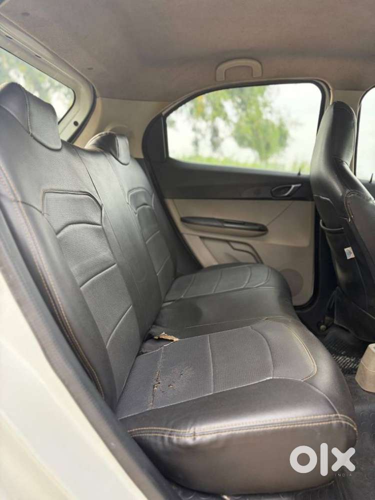 Tata Tiago 1.2 Revotron Xm, 2018, Petrol