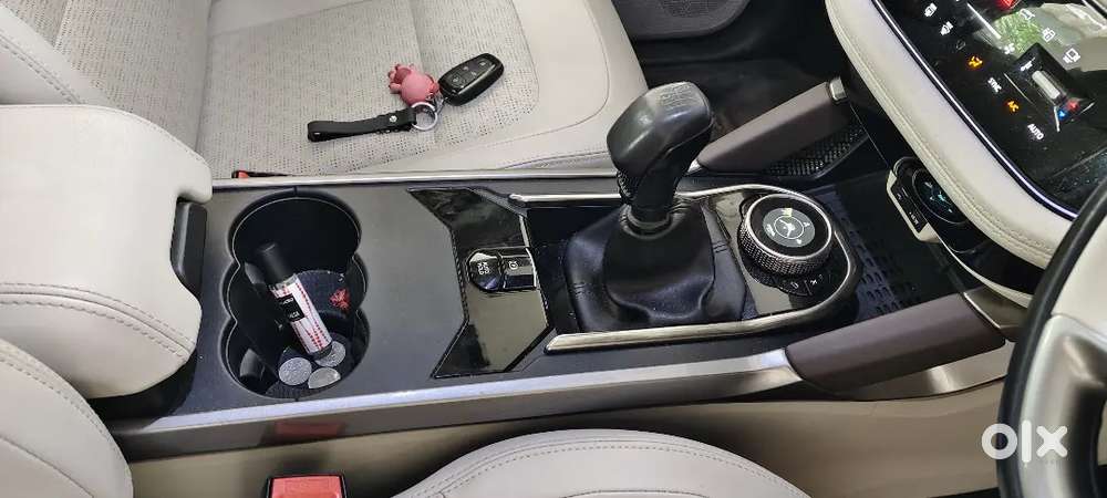Tata Safari Accomplished Plus 2025