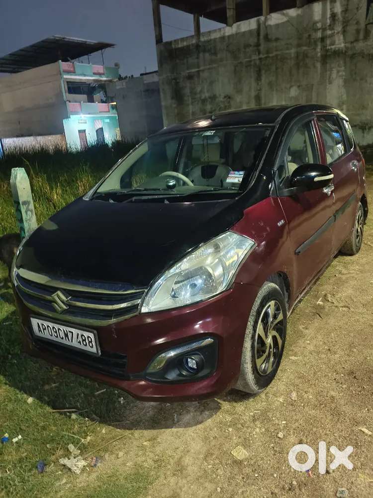 Maruti Suzuki Ertiga 2012 Diesel 124900 Km Driven