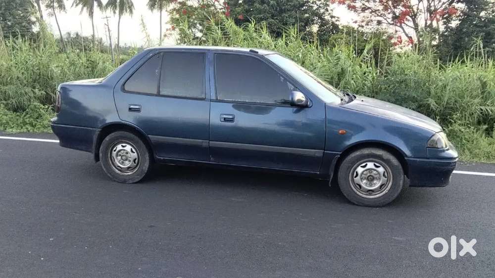 Maruti Suzuki Esteem Vx Petrol 1099 Variant
