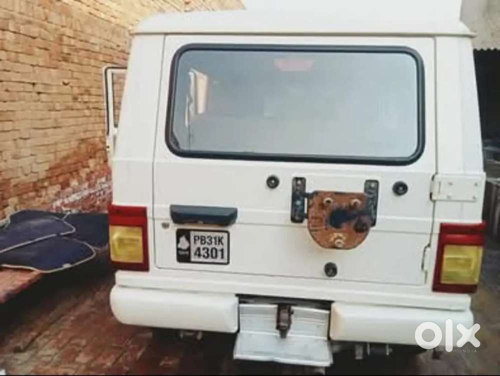 Mahindra Bolero 2012