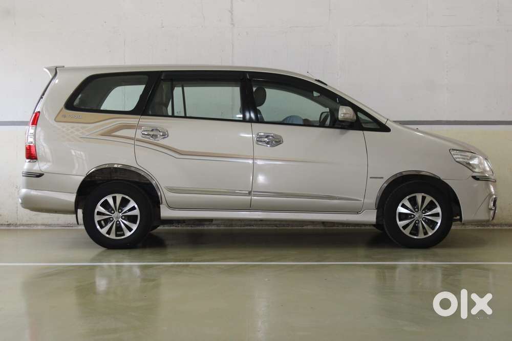 Toyota Innova 2.5 Z Diesel 7 Seater, 2015, Diesel