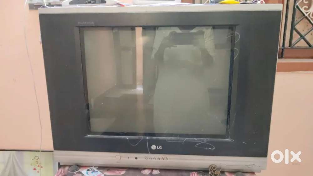 LG TELEVISON