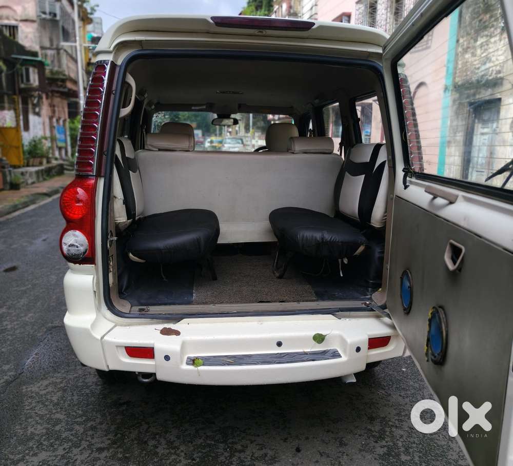 Mahindra Scorpio Vlx 4wd Bsiv, 2014, Diesel