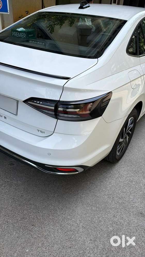 Volkswagen Virtus 2022 1.0 At Well Maintained