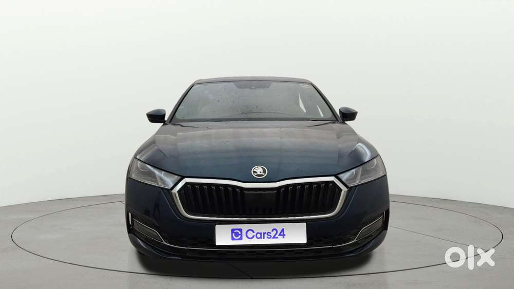 Skoda Octavia 2.0 L K Tsi At, 2023, Petrol