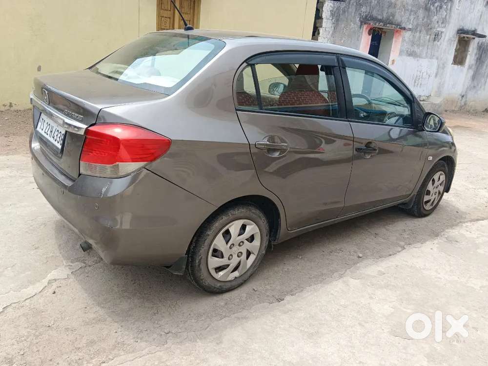 Honda Amaze 1.5 S 2013