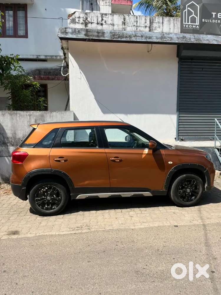 Brezza 2018 Automatic Diesel 85000 Km