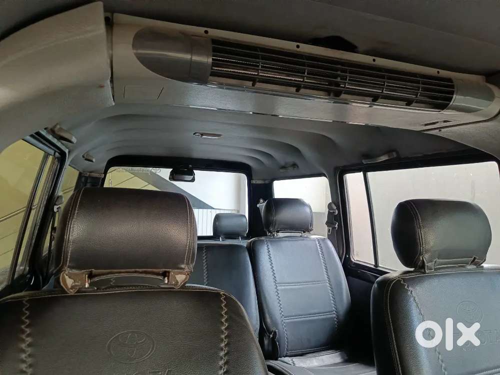 Toyota Qualis 2.4 2005