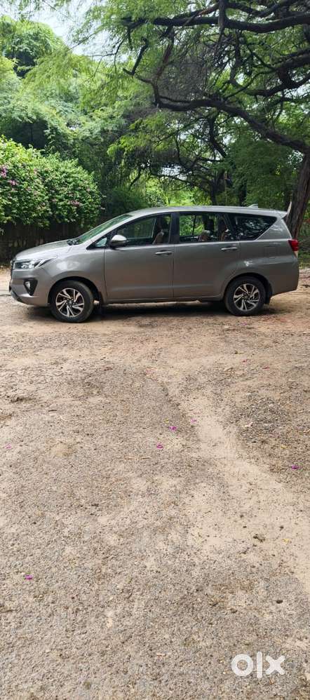 Toyota Innova Crysta 2.4 G Mt, 2021, Diesel