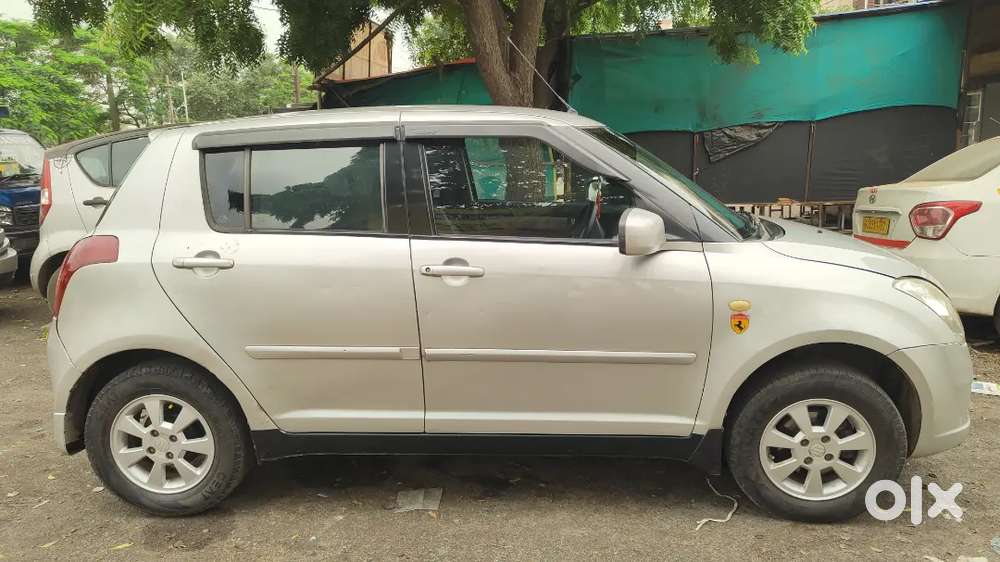 Swift Maruti Suzuki 2005 Year Model