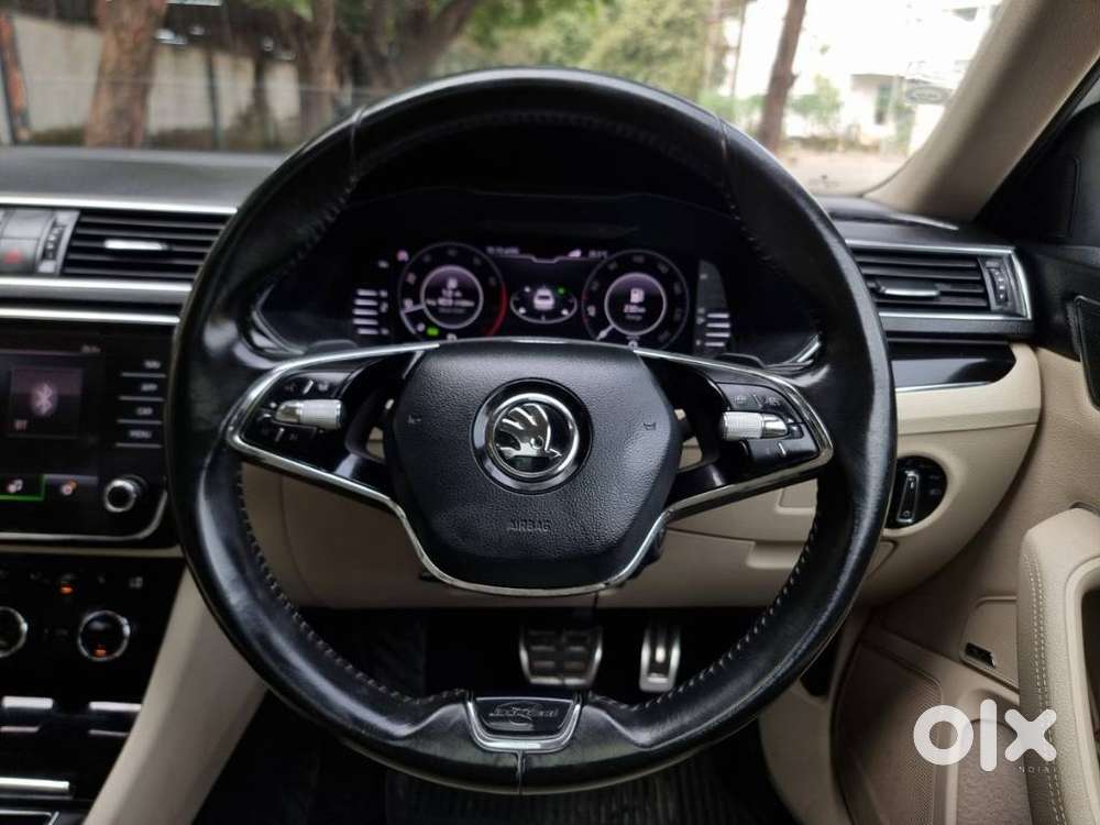 Skoda Superb 2.0 Tsi At L&k, 2021, Petrol