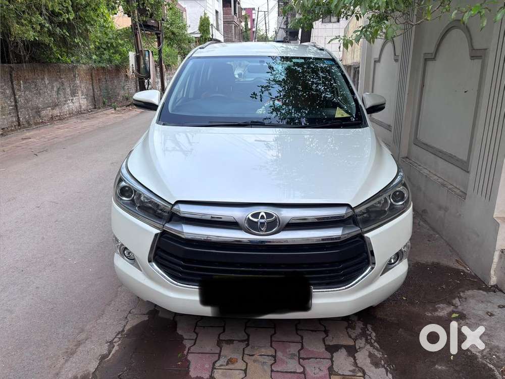 Toyota Innova Crysta 2020 V Diesel