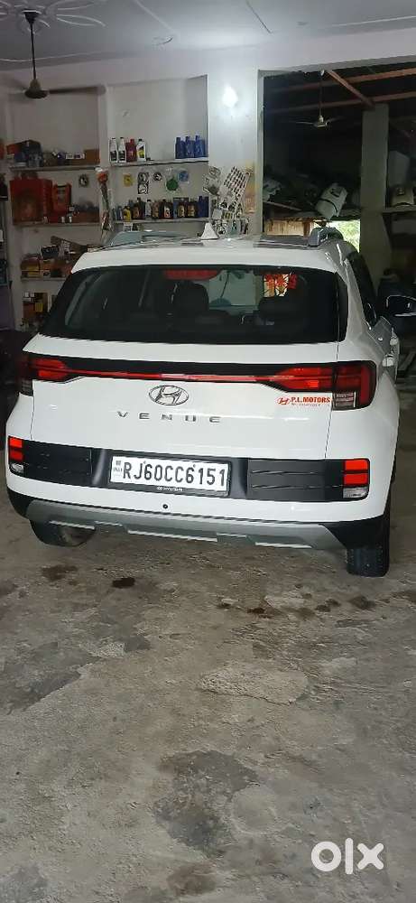 Hyundai Venue Turbo 2024