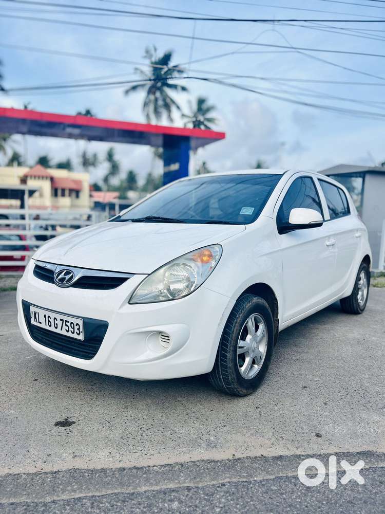 Hyundai I20 Sportz Option 1.4 Crdi, 2011, Diesel