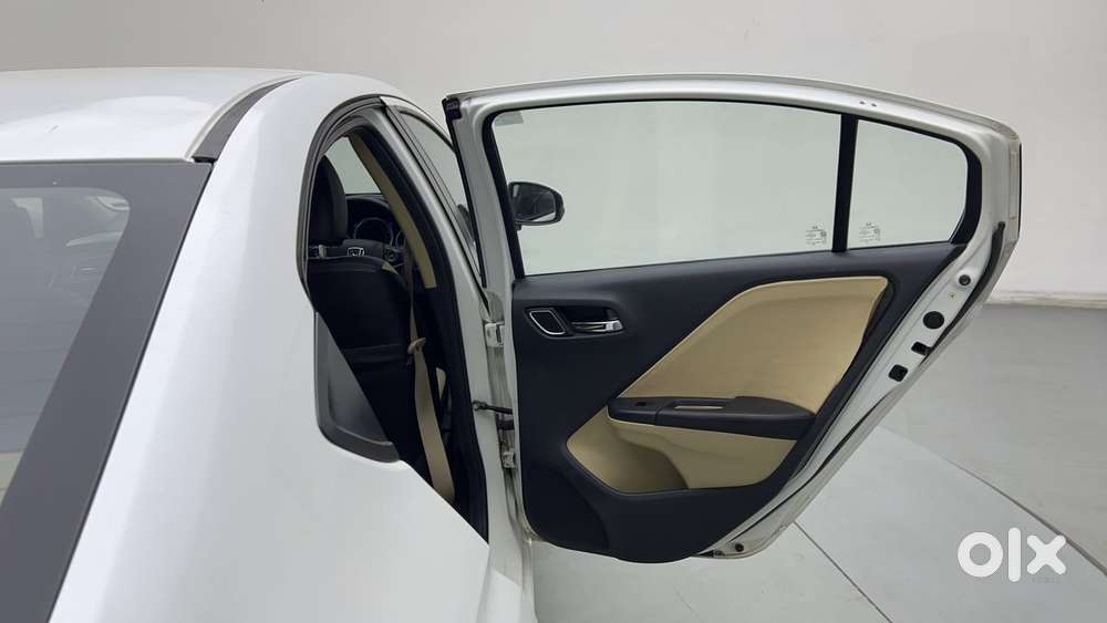 Honda City I-vtec V, 2017, Petrol