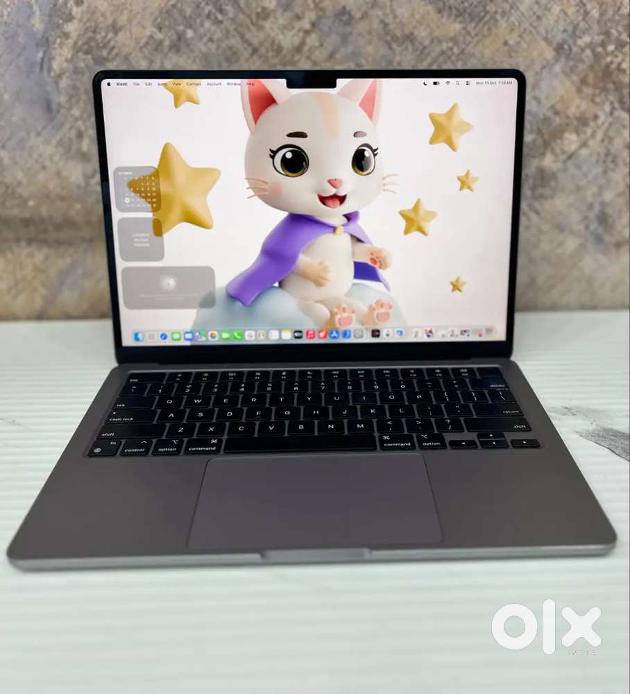 Apple MacBook Air M2 13inch 16Gb ram 100% Bettery Health Space Gray A+